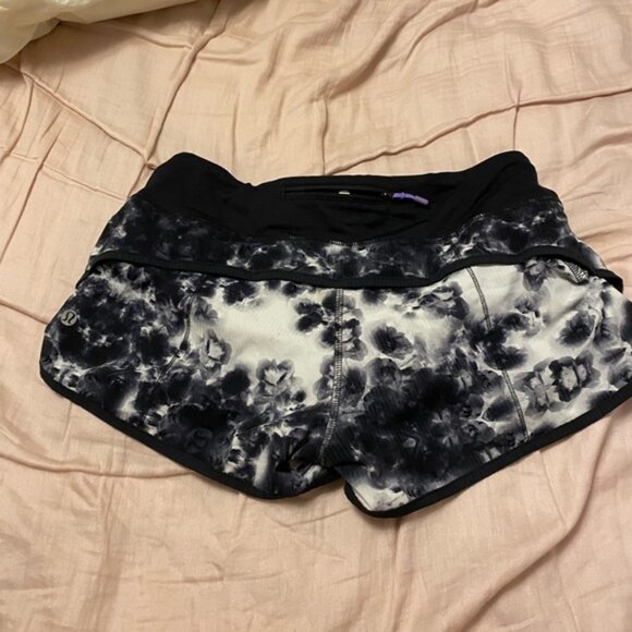 Lululemon RARE shorts - Picture 2 of 2